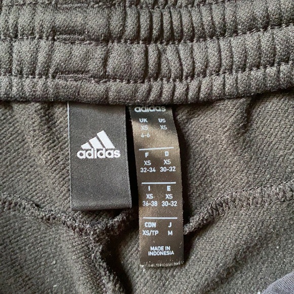 Adidas track pants - Picture 6 of 12